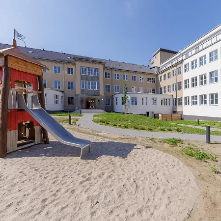 Апарт-отель Alte Seefahrtschule - Zwei Wasser Вустров