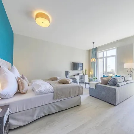 Alte Seefahrtschule - Zwei Wasser Apart Otel Wustrow (Fischland)