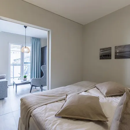 Alte Seefahrtschule - Zwei Wasser Apart Otel Wustrow (Fischland)